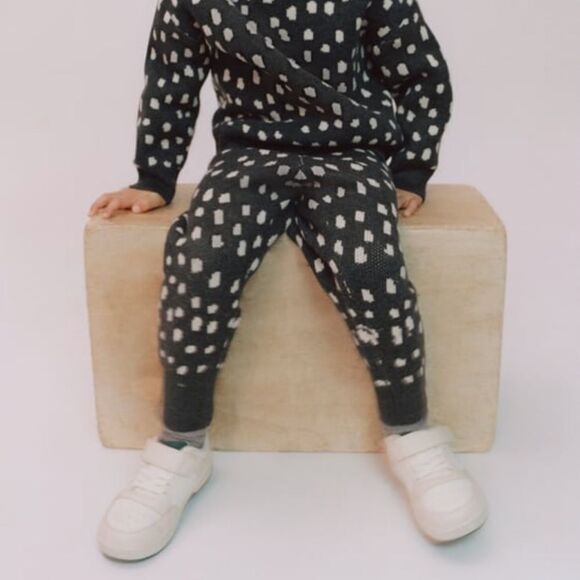 ZARA Kids | Dark Gray | SPOTTED KNIT PANTS - Picture 5 of 6